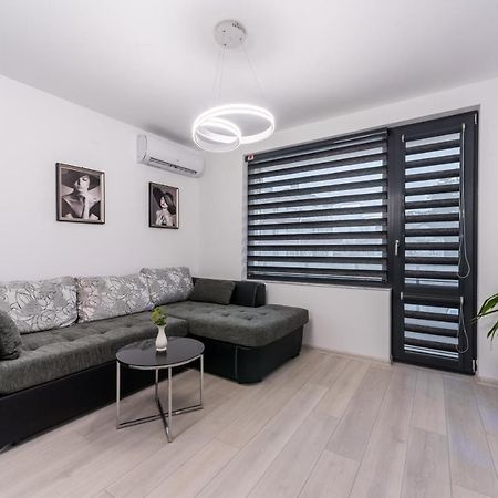Апартамент За Гости Дрийм Velingrad Exterior photo